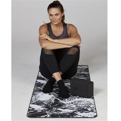 Gaiam Full Toe Yoga Socks – The Sport Shop New Zealand